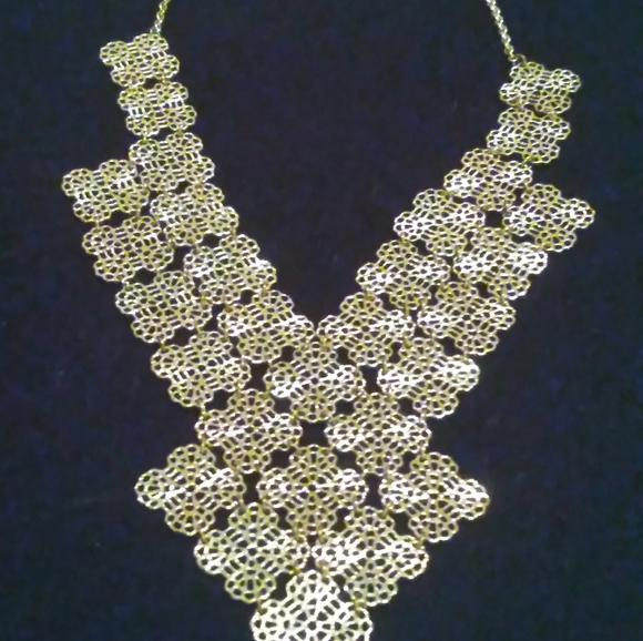 Necklace - Picture 2 of 6